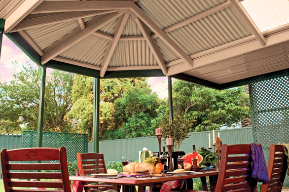 white-gazebo-with-green-frame